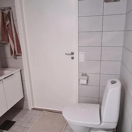 Lakeside Luxe Вилла *