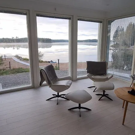 Lakeside Luxe