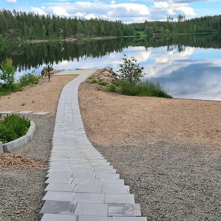 Lakeside Luxe *