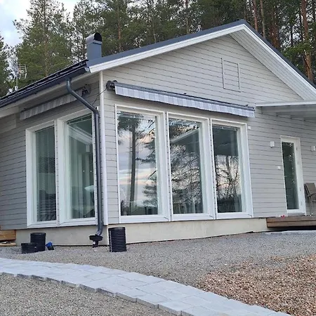 Lakeside Luxe * Korospohja