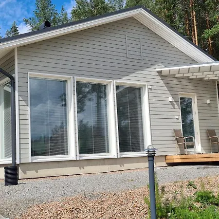 Lakeside Luxe Вилла